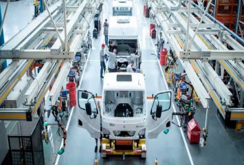 Fabricantes de caminhões e ônibus vão investir R$ 6,8 bilhões no Brasil até 2025